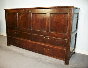 Late 17th Century Welsh Oak Coffer (Coffor) or Mule Chest